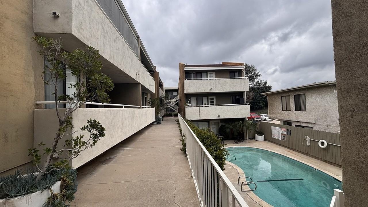 Carmel Palms - Photo 2 of 4