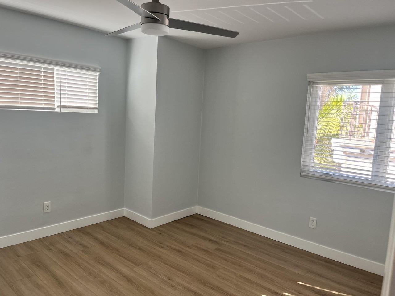 418-422 N Broadway - Photo 7 of 30