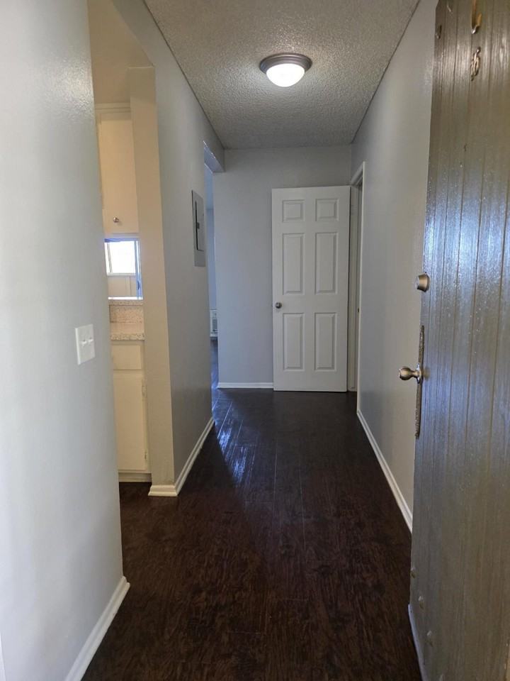 Villa Barcelona - Photo 7 of 15