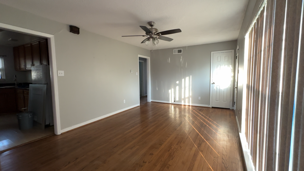 10520 Sandra Lynn Dr #NA - Photo 3 of 26