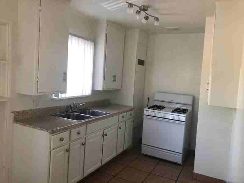 16130 Eucalyptus Ave - Photo 2 of 12