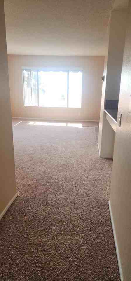 24831 La Paz Ave. - Photo 7 of 19