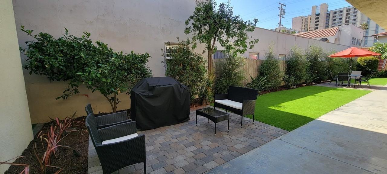 1712 E.1st Street - Photo 2 of 15