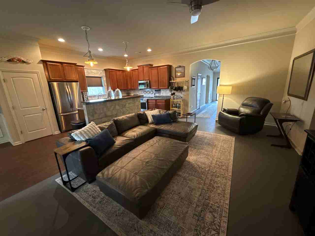 421 Katielee Cv - Photo 5 of 47