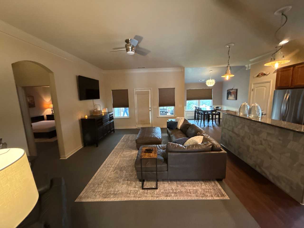 421 Katielee Cv - Photo 7 of 47