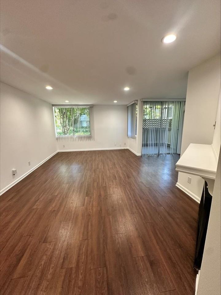 Woodland House Apartments - Photo 7 of 50