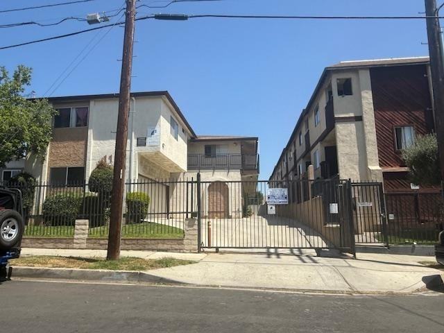 1127 W 252nd St - Photo 2 of 2