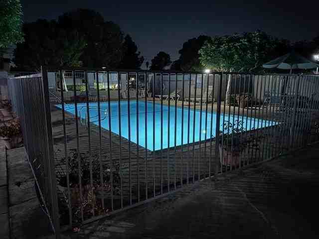 Sunset Bay III Apartment Community - Photo 5 of 50