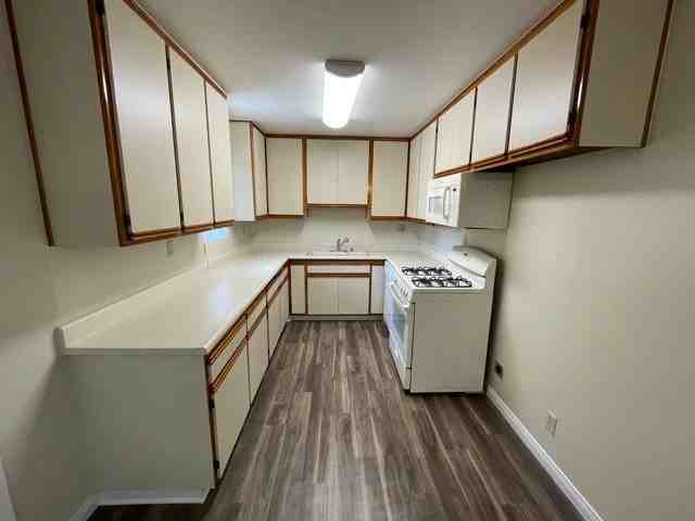1211 Scott Road - Photo 3 of 16