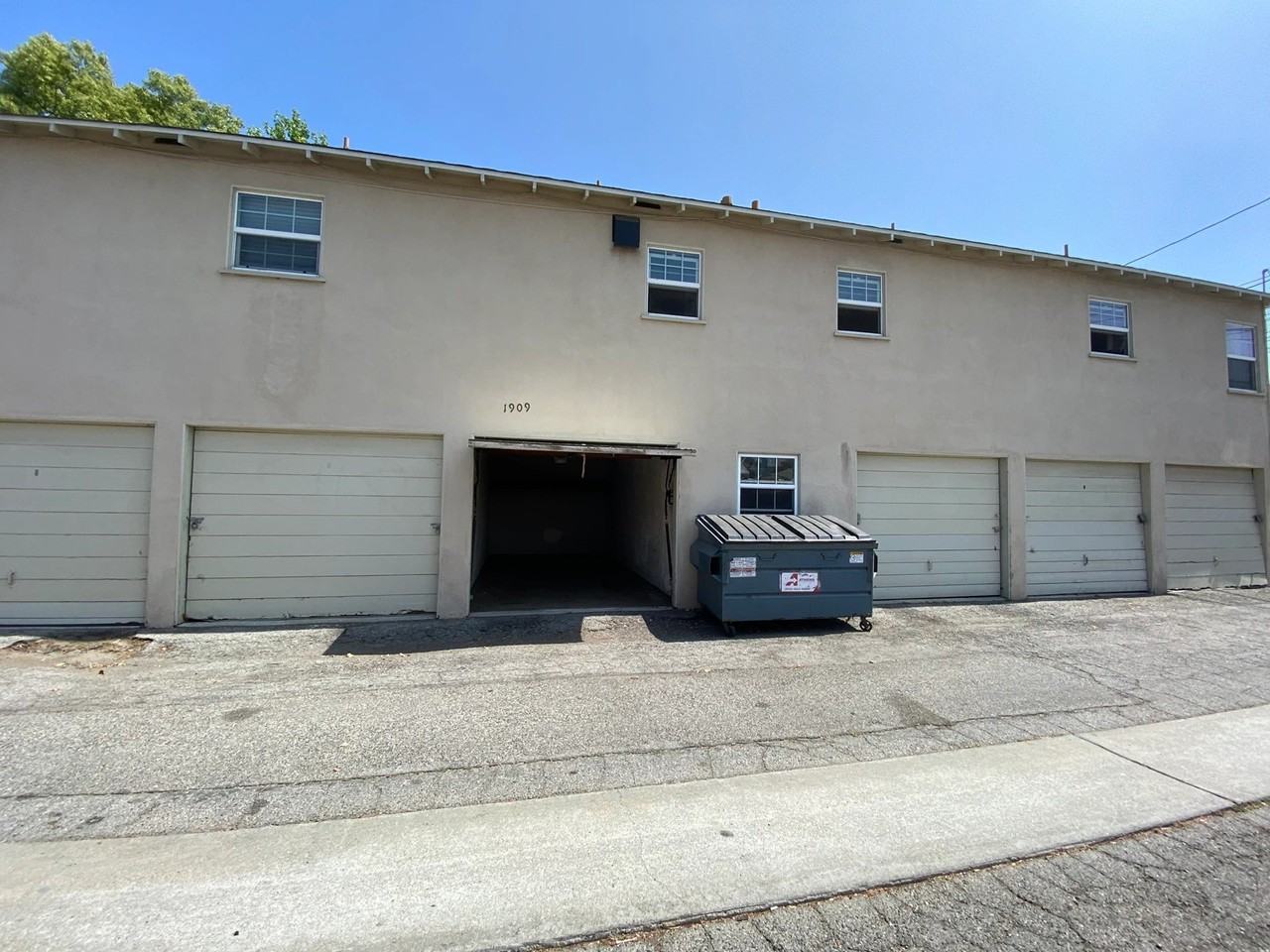 1905-1909 W. Alameda - Photo 2 of 2