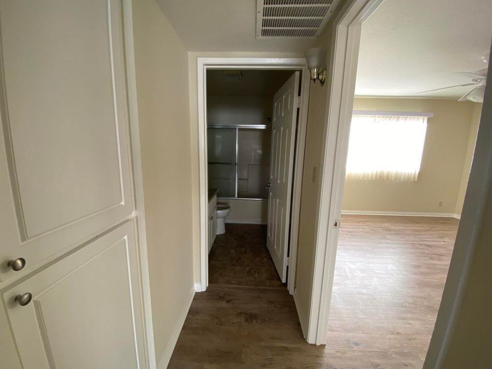 2901 West Victory - Photo 6 of 22