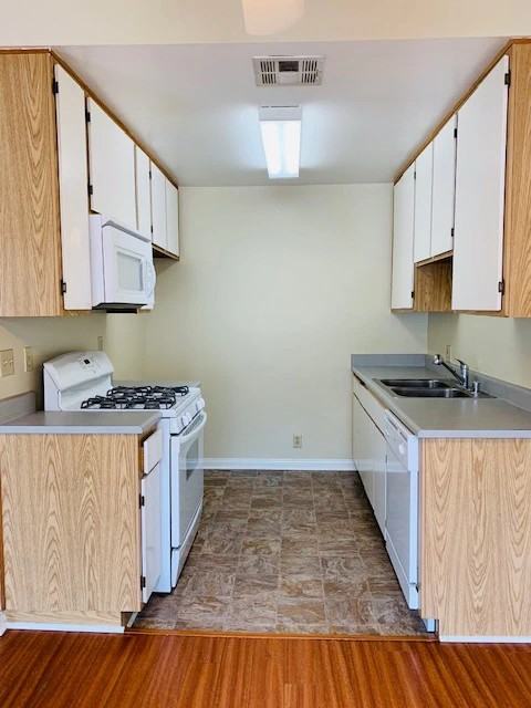 2908 W. Victory - Photo 3 of 50