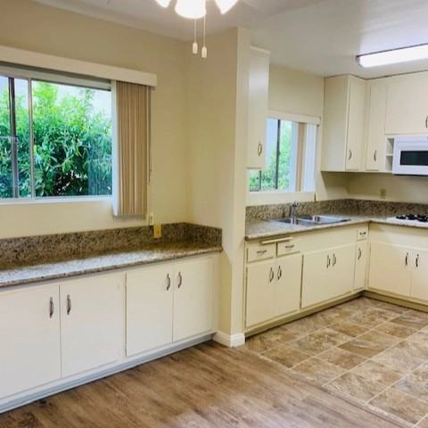 4415 Ocean View Blvd - Photo 2 of 45