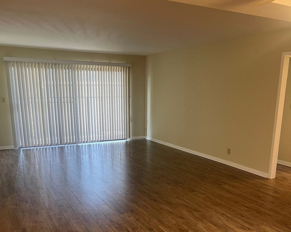 501 East Santa Anita - Photo 6 of 31