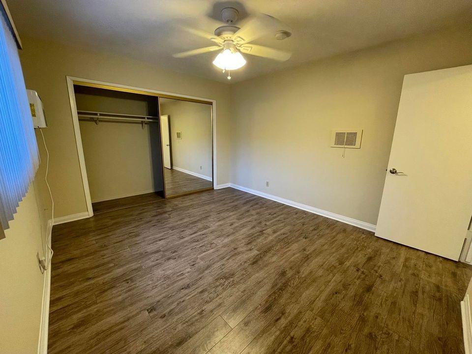 509 E. San Jose - Photo 6 of 28