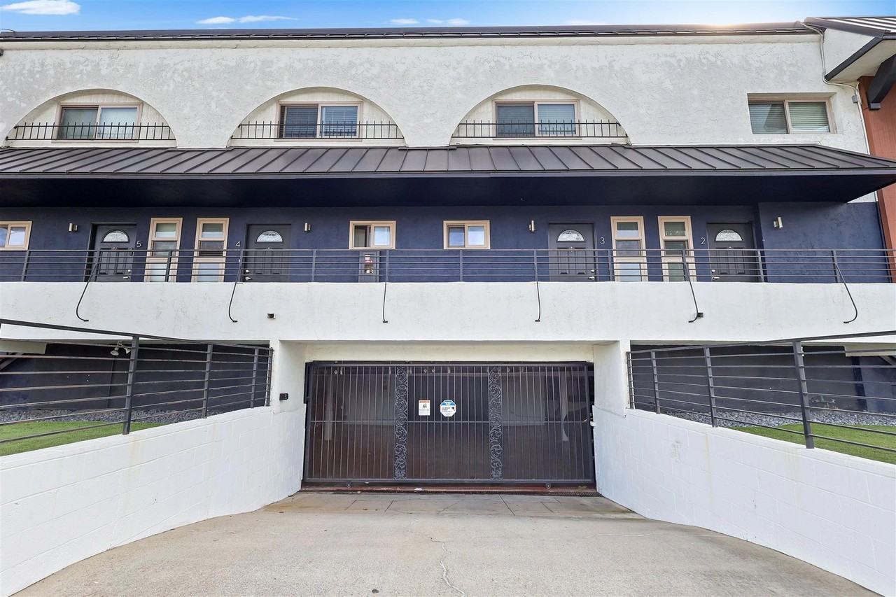 CitiZen Beach Collection on Manhattan - Photo 4 of 21