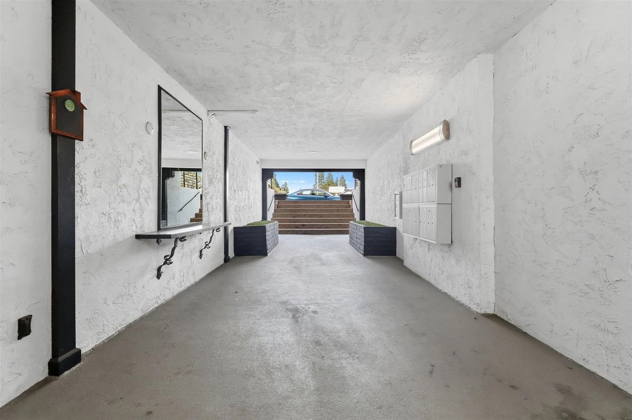 CitiZen Beach Collection on Manhattan - Photo 6 of 21