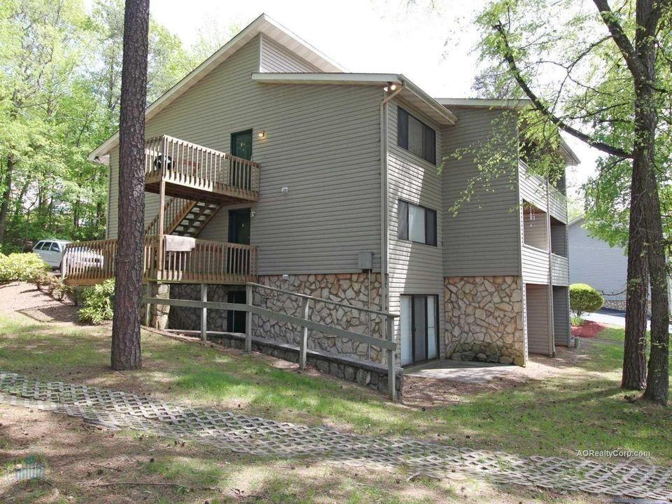 Meadowood Apartments - Photo 4 of 22