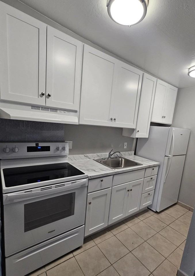 Canal Apartments - Photo 2 of 14