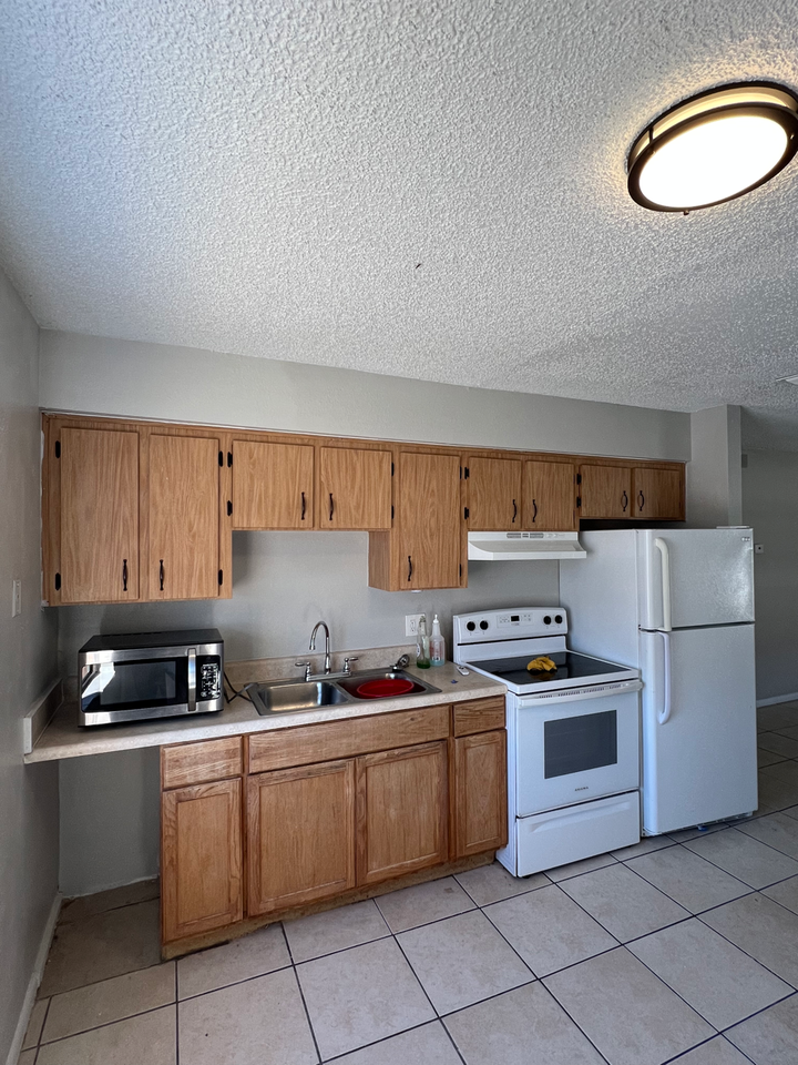 707 Michigan Ct #3 - Photo 2 of 12