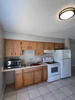 featured image of 707 Michigan Ct #3