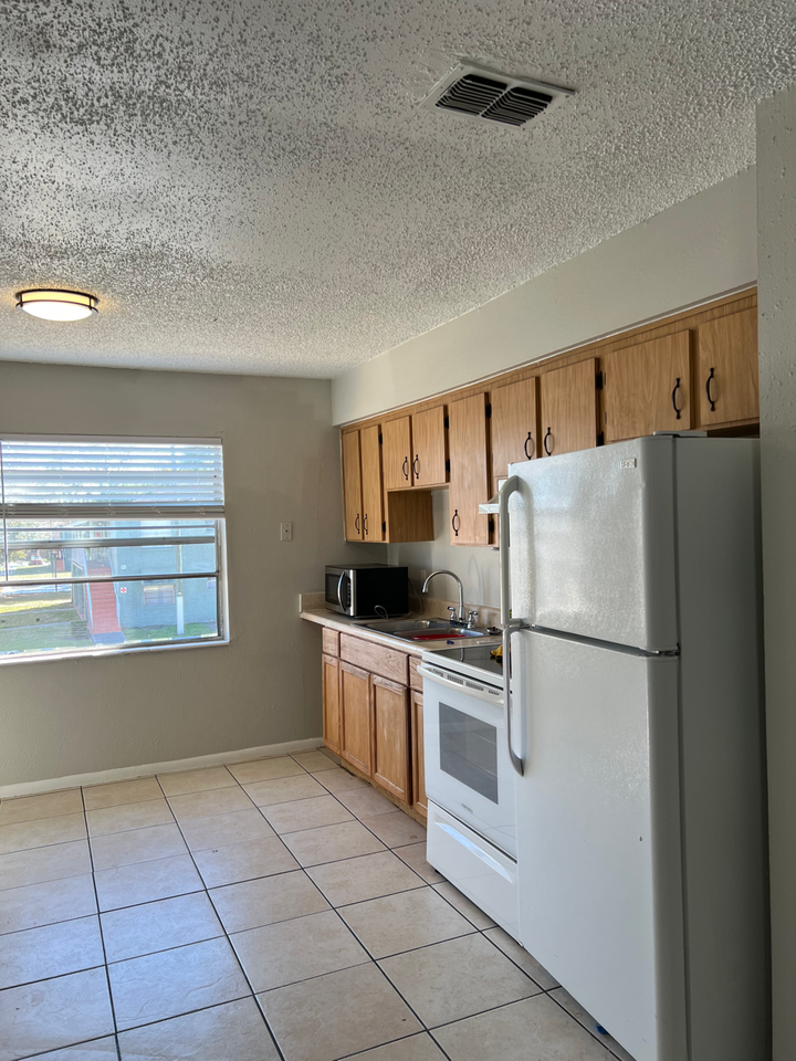 707 Michigan Ct #3 - Photo 7 of 12