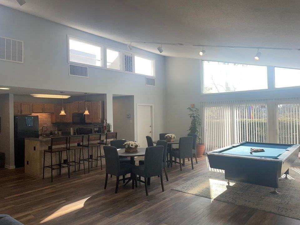 Sutters Mill Apartments - Photo 3 of 18