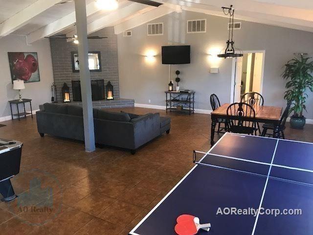 Shasta Villa Apartments - Photo 2 of 28