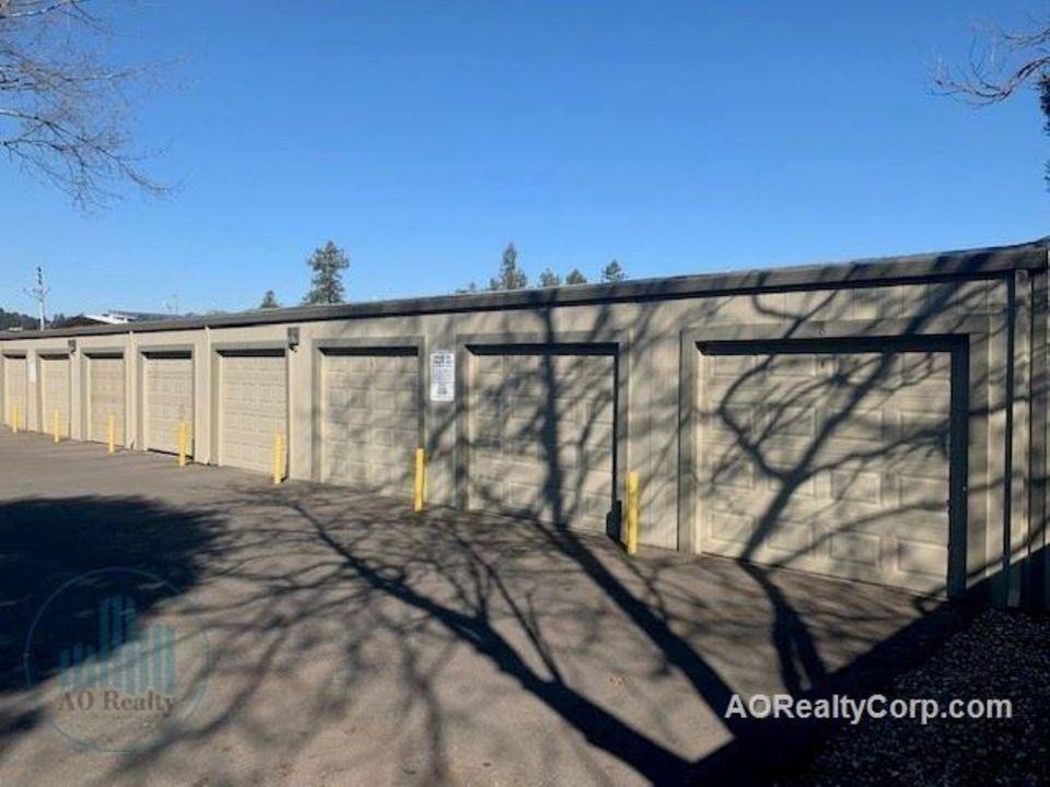 Coral Commons - Photo 6 of 12