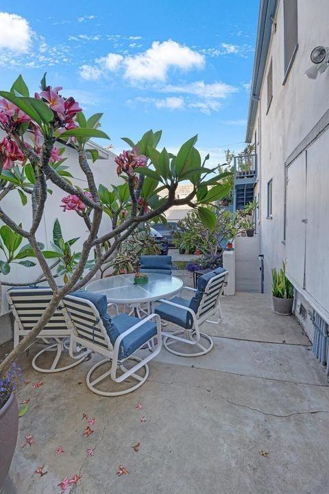 1027 16th Street, - Photo 2 of 50