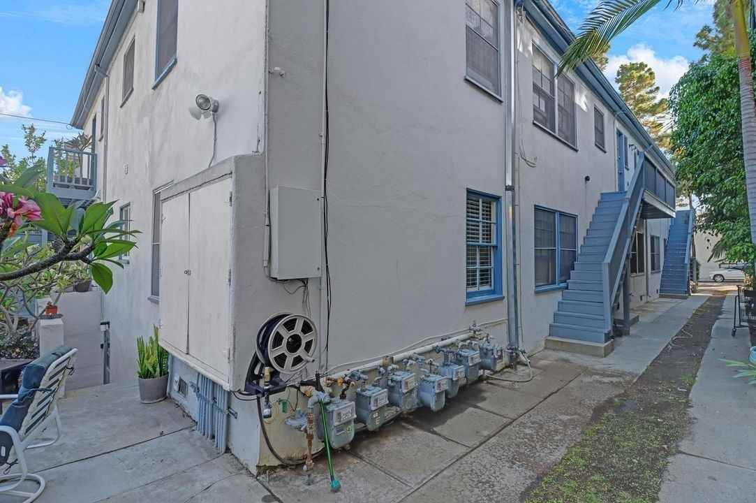 1027 16th Street, - Photo 4 of 50