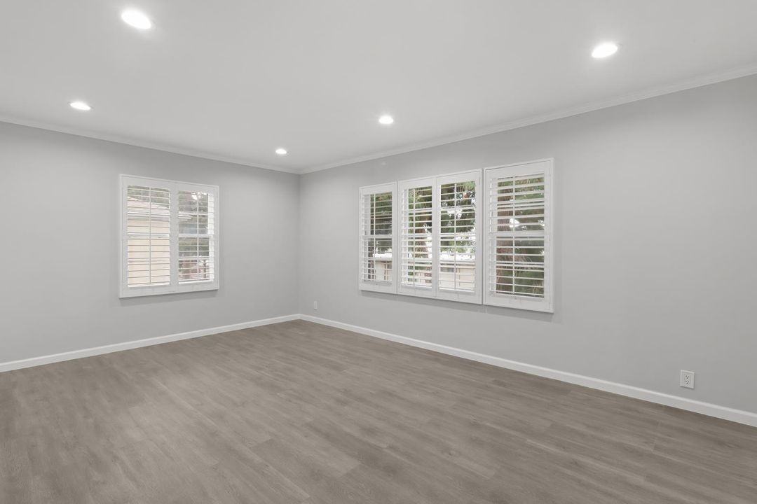1027 16th Street, - Photo 6 of 50