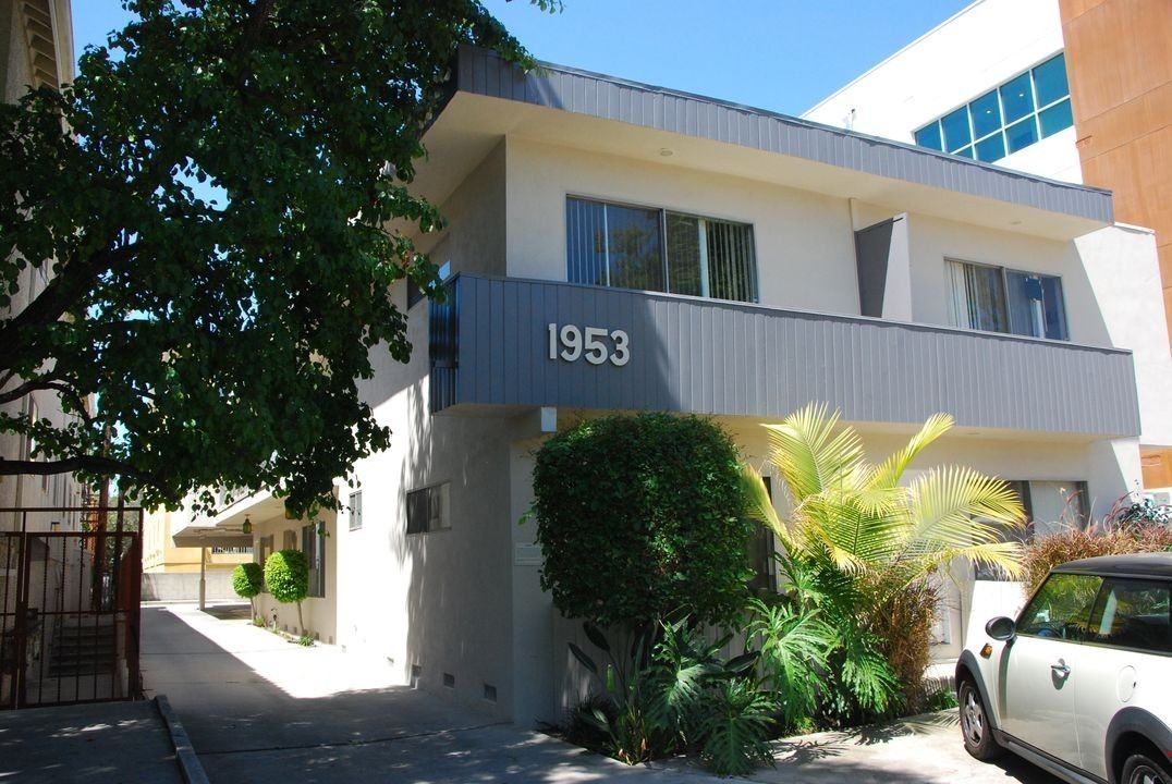 1953 Overland Avenue, - Photo 2 of 50