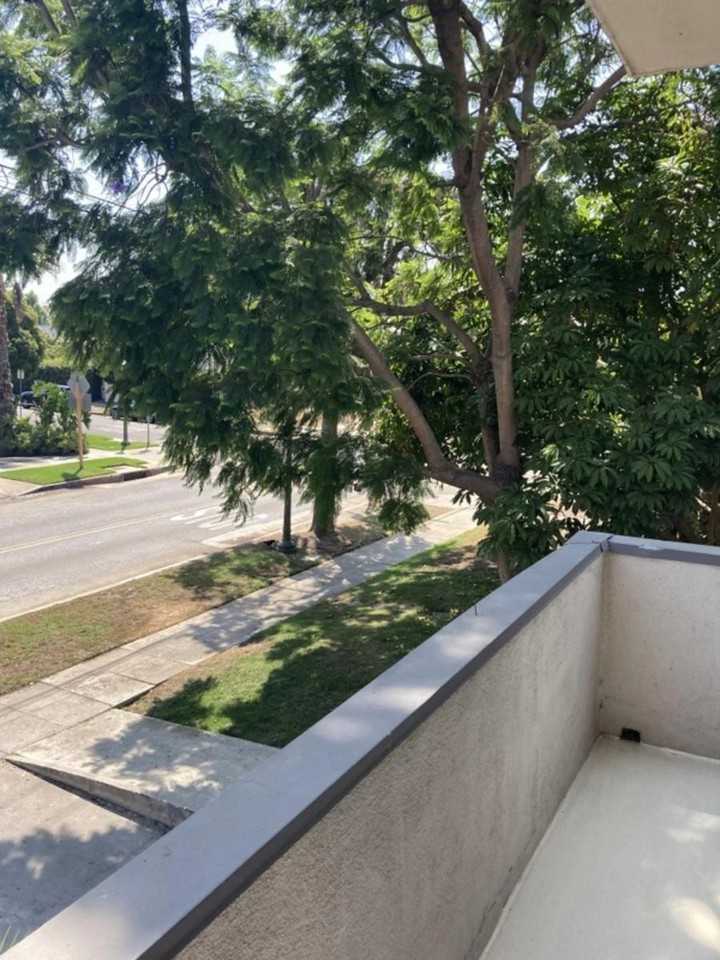 1953 Overland Avenue, - Photo 7 of 50