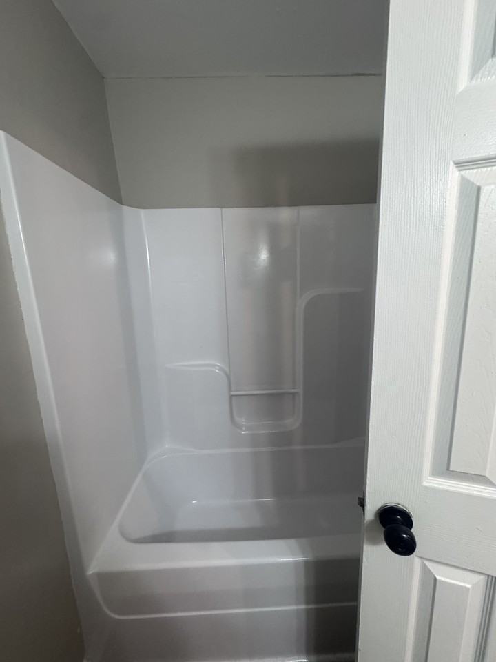 3221 Summit Ave #B - Photo 4 of 16