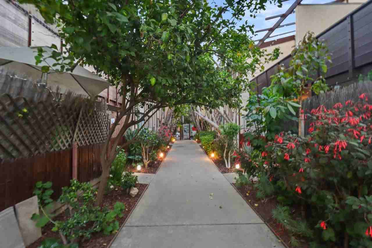 1444-1452 Colby Avenue, - Photo 3 of 27