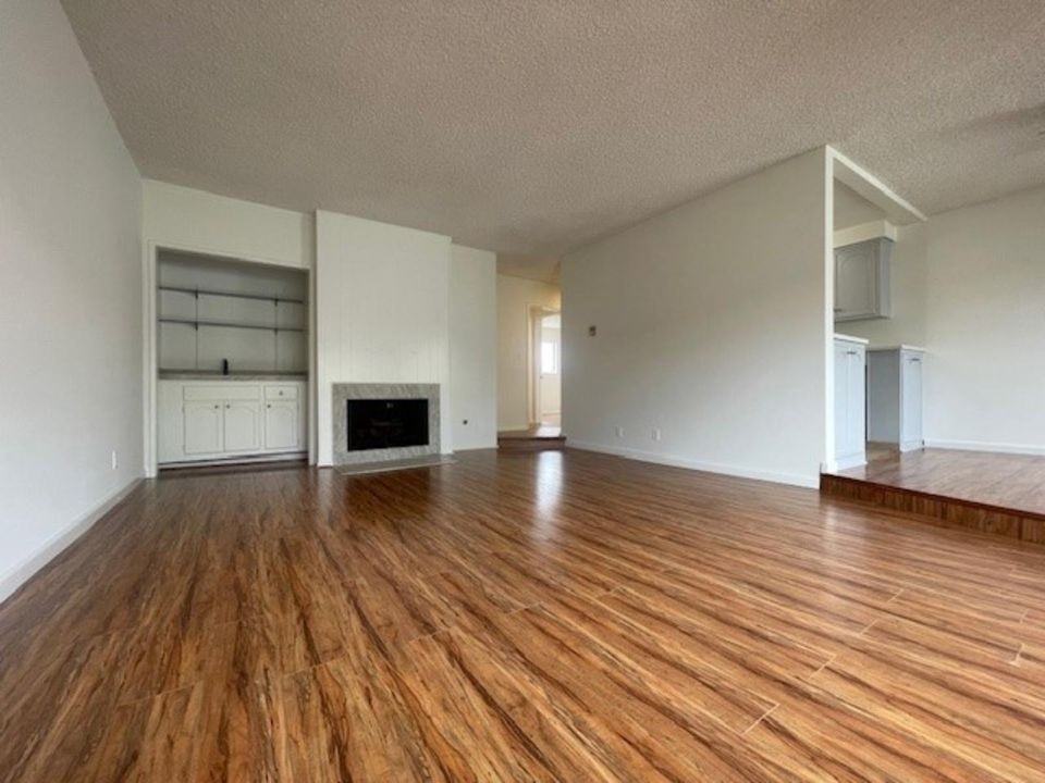 11840 Gorham Avenue, - Photo 7 of 50