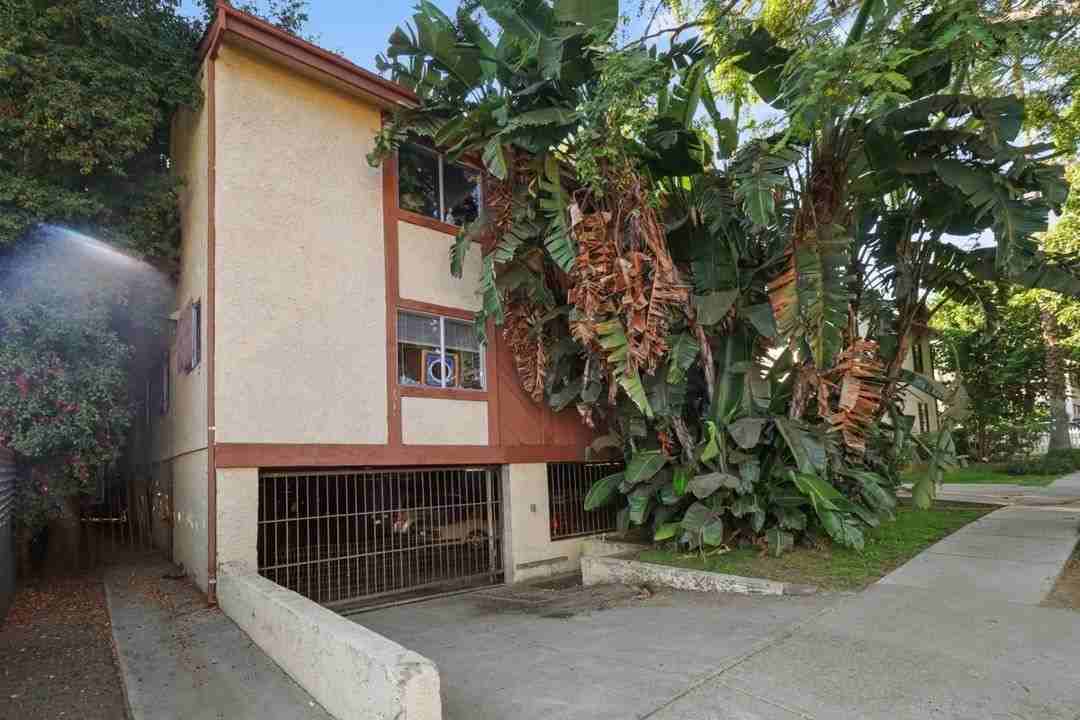 1211 N. Orange Grove Drive, - Photo 2 of 2