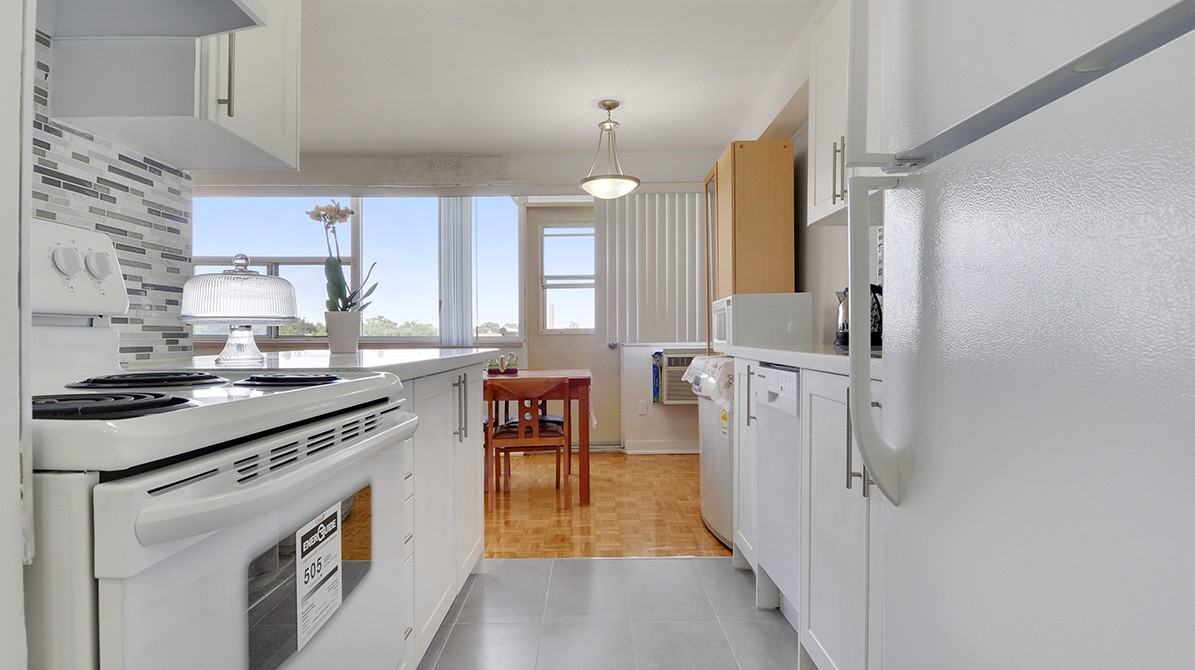 Central Park Place (B) - Photo 2 of 34