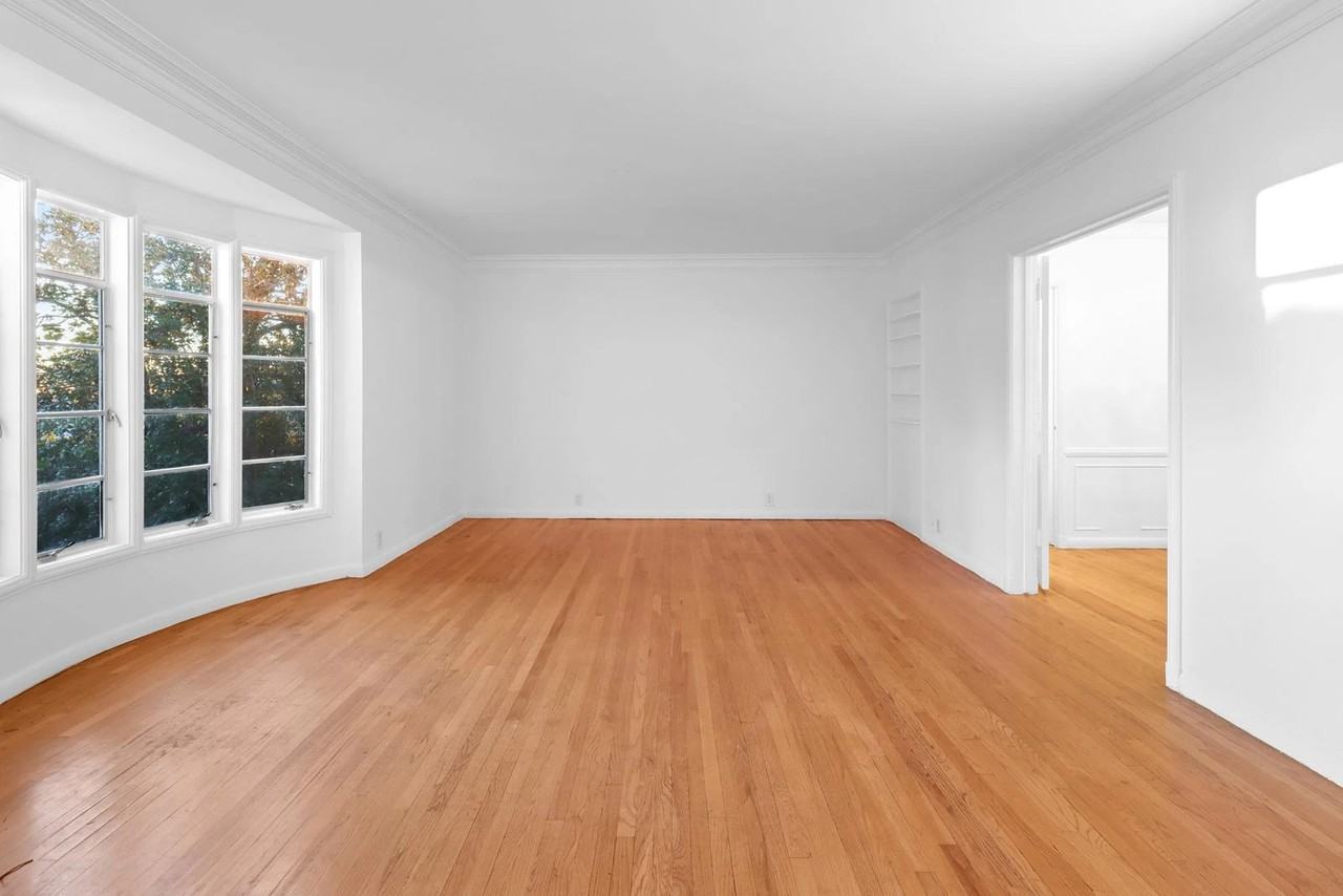 8425 Fountain Avenue, - Photo 6 of 47