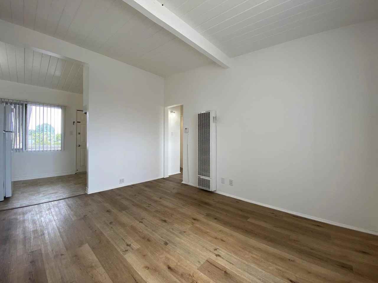 11877 Grevillea Avenue, - Photo 7 of 50