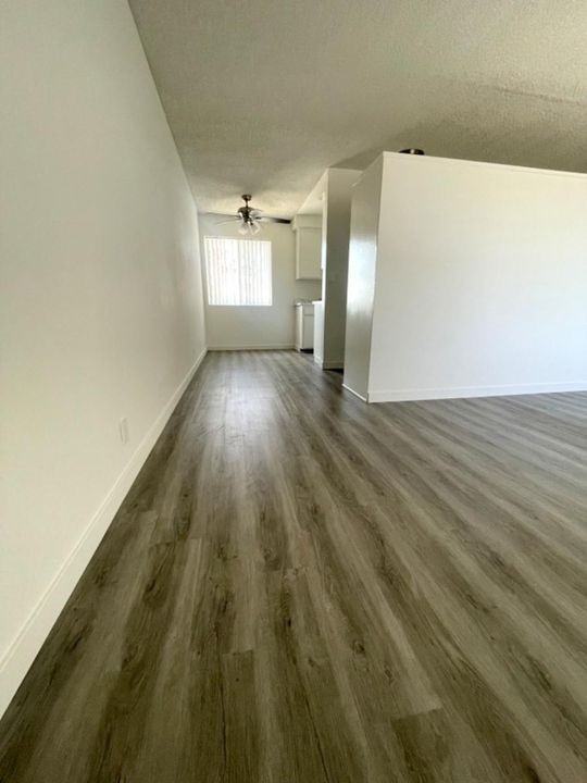 Marquis Apartments - Photo 7 of 40