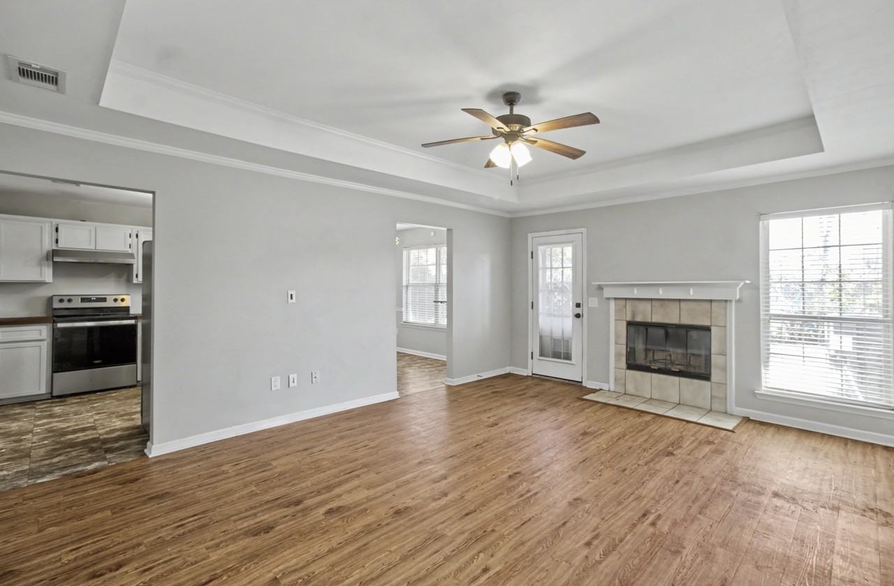 404 Clairemore Ct #1 - Photo 7 of 30