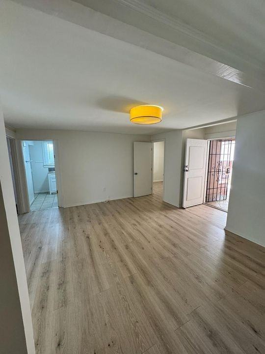 1645 N. Harvard Blvd., - Photo 6 of 50