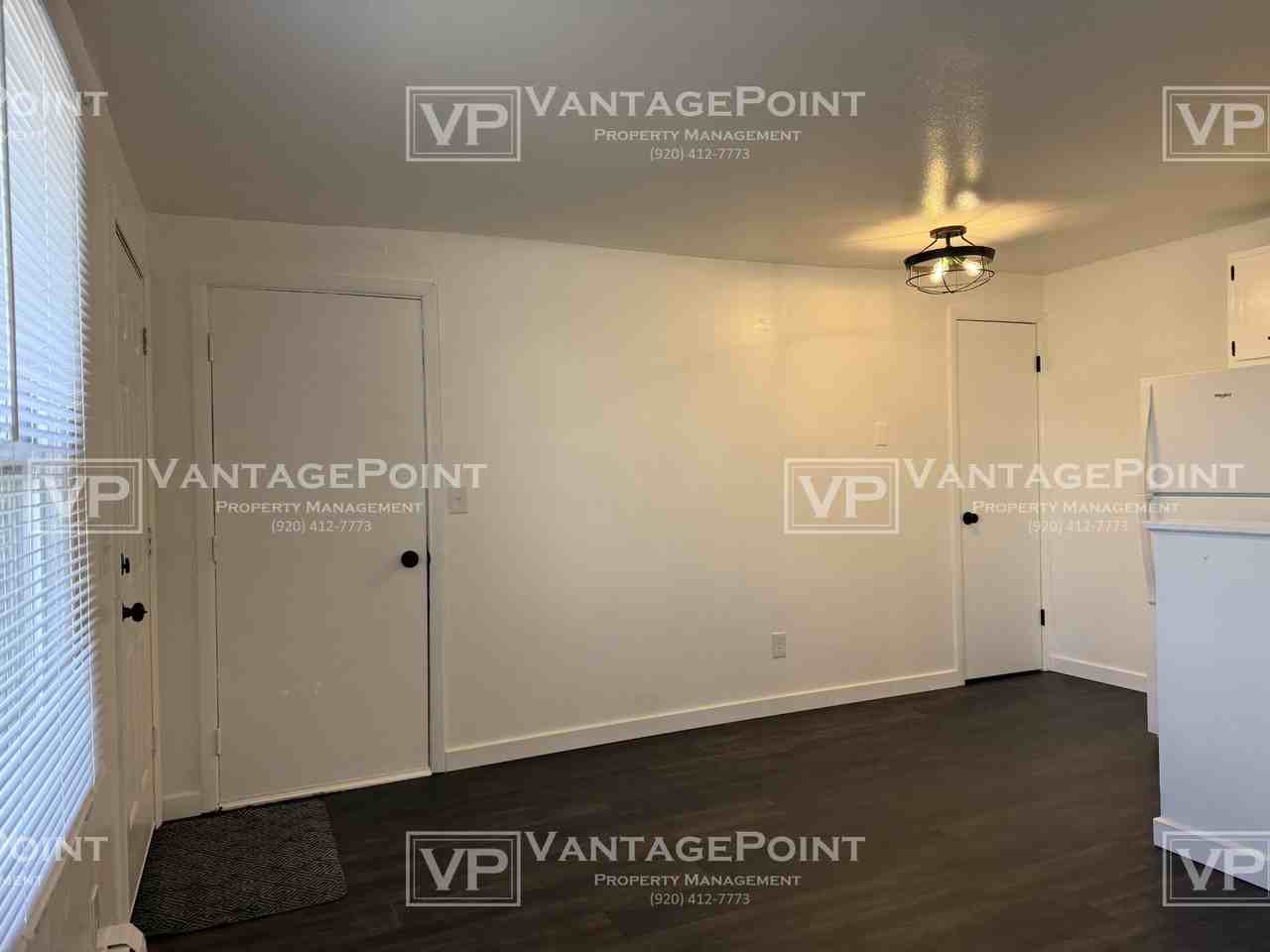 1558 Cass St #D - Photo 3 of 12