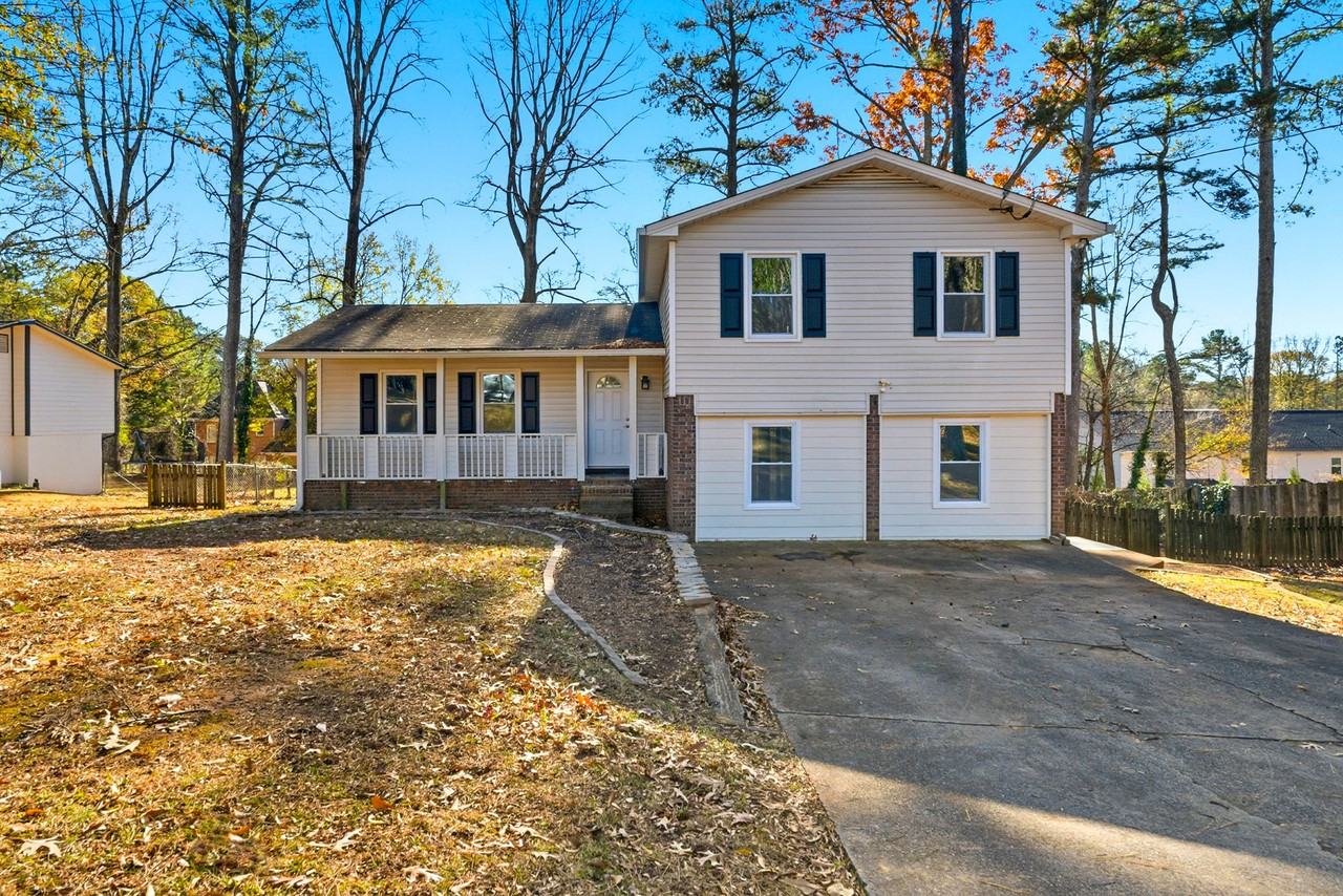 264 Greenwood Dr Nw #NA - Photo 2 of 15