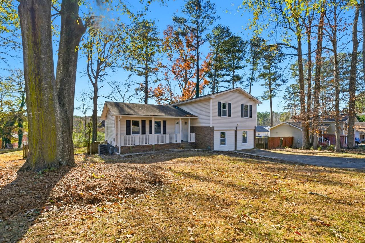 264 Greenwood Dr Nw #NA - Photo 3 of 15