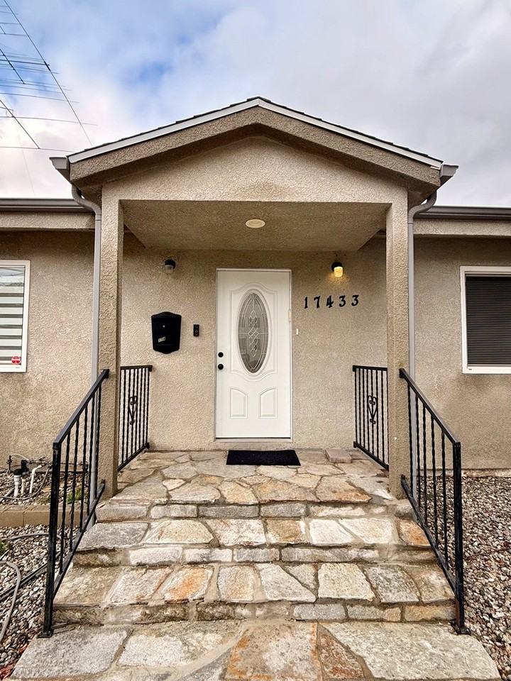 17433 Burbank Blvd. - Photo 2 of 2