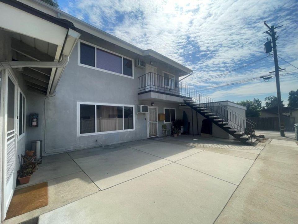 2574-78 Price Drive, - Photo 2 of 20