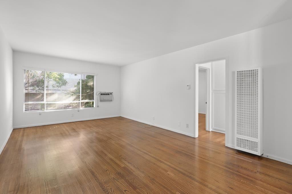 11660 Chenault Street, - Photo 6 of 50